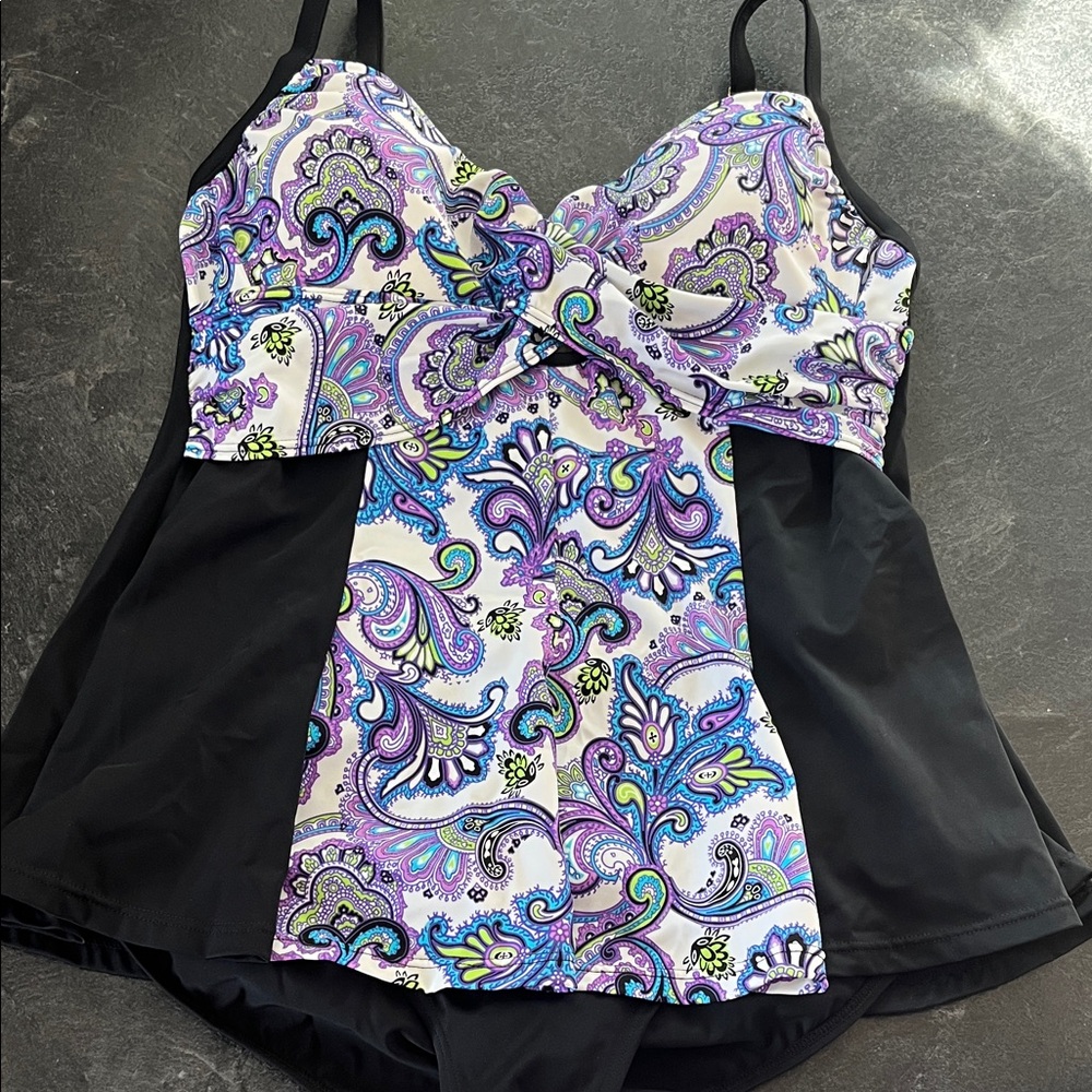 Fit 4 U swimsuit